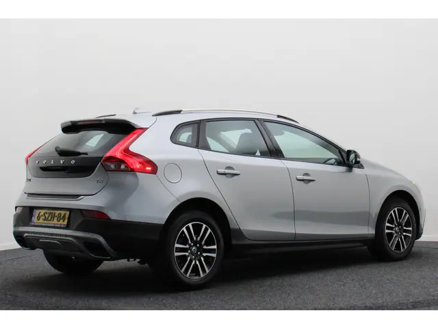 Volvo V40 Cross Country 1.6 T4 Summum 2014 Benzine 20