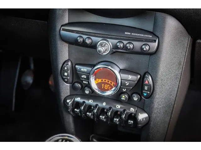 MINI Cooper Mini 1.6 Westminster 2013 Benzine 9