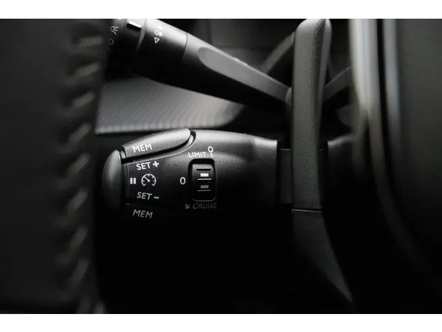 Peugeot e-208 EV Allure Pack 50 kWh 2022 Elektrisch 29