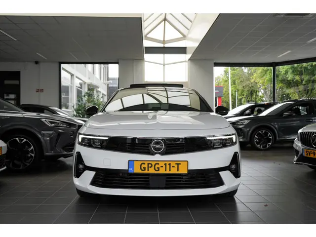Opel Astra 1.6 Turbo Hybrid Ultimate 2022 Hybride Benzine 4