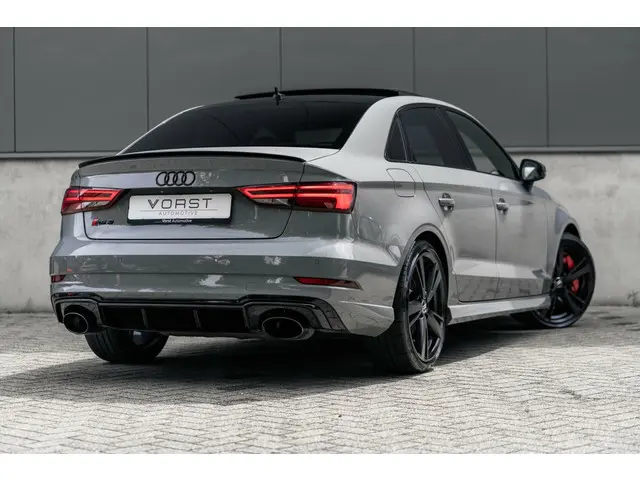 Audi RS3 2.5 TFSI quattro B&O Pano Leer Nardo 2018 Benzine 6