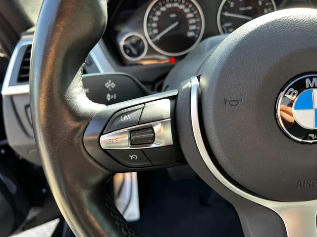 BMW 4 Serie Cabrio 420i Executive M Pakket 2019 Benzine 13