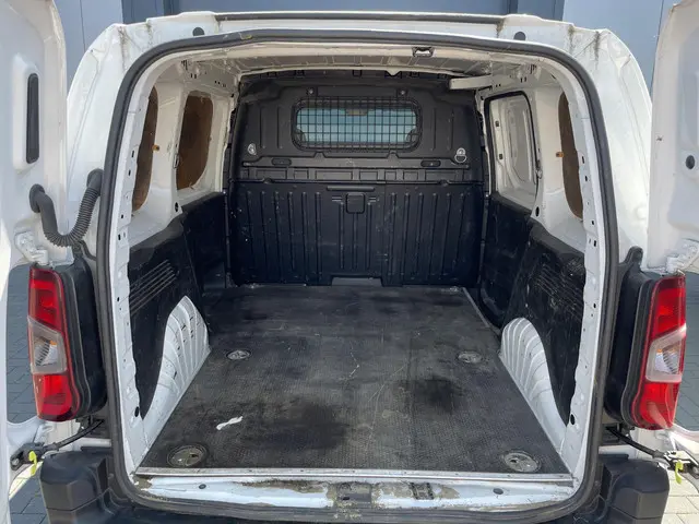 Citroën Berlingo 1.5 BlueHDI Club 2021 Diesel 16