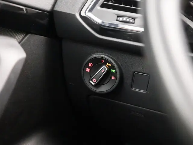 SEAT Ateca 1.5 TSI FR Intense Sport 2019 Benzine 22