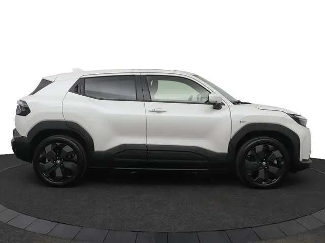 Toyota Urban Cruiser Executive 61 kWh 2026 Elektrisch 12