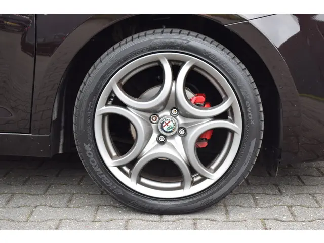 Alfa Romeo MiTo 0.9 TwinAir Distinctive 2013 Benzine 18