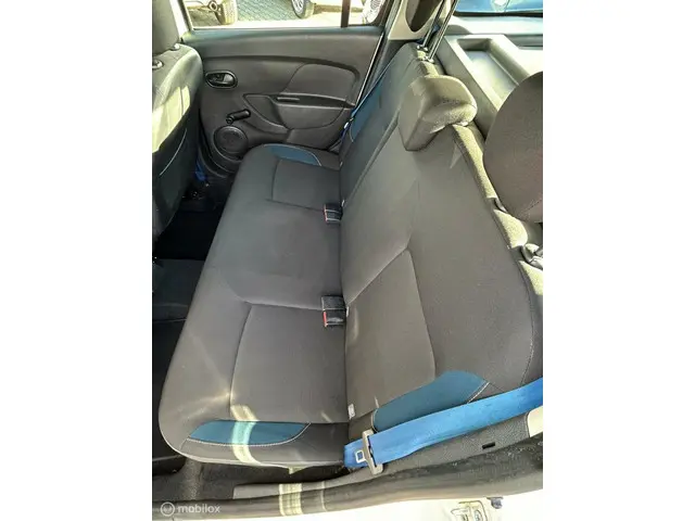 Dacia Logan MCV 0.9 TCe S&S 10th Anniversary 2016 Benzine 8