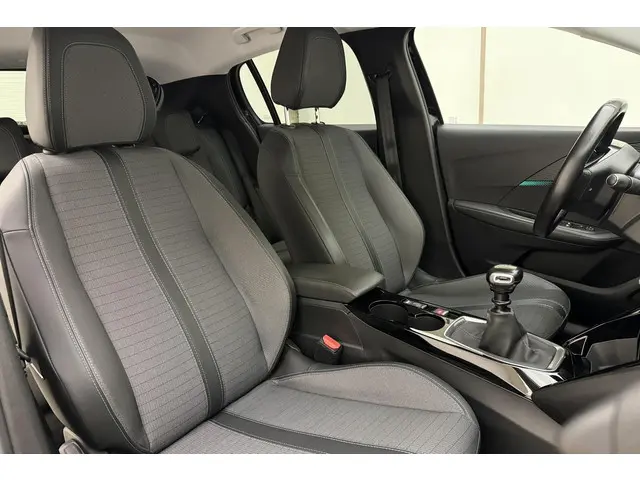 Peugeot 208 1.2T Allure 2020 Benzine 10