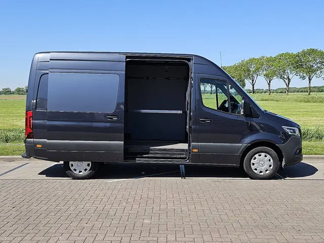 Mercedes-Benz Sprinter 317 2023 Diesel 14
