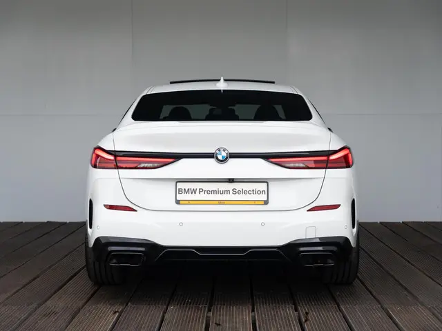 BMW 2 Serie Gran Coupé 220i 2023 Benzine 5
