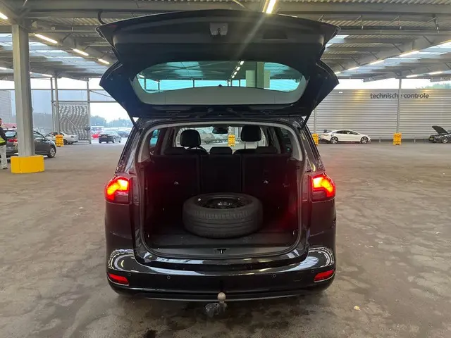 Opel Zafira Tourer 1.4 Business+ 2014 Benzine 9