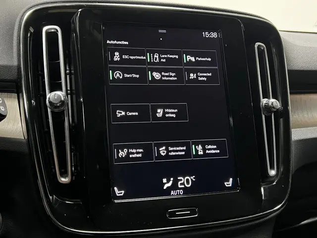 Volvo XC40 2.0 T4 Inscription 2019 Benzine 25