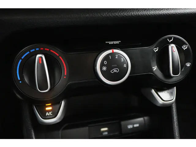 Kia Picanto 1.0 DPi DynamicLine 2022 Benzine 32