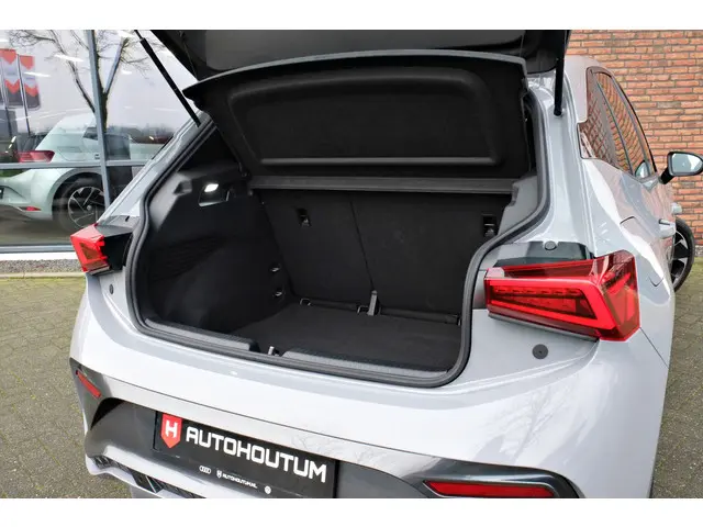 CUPRA Born 170KW 62 kWh 2024 Elektrisch 9