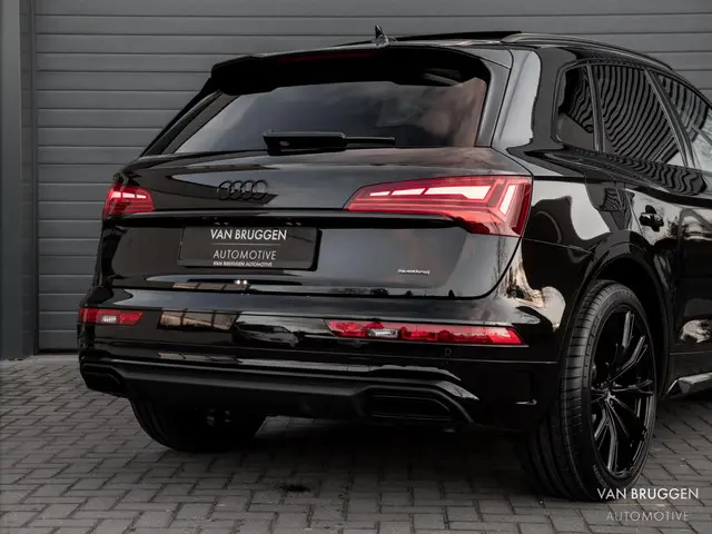 Audi Q5 50 TFSI e S-Line 2022 Hybride Benzine 42