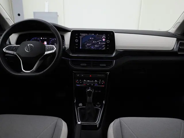 Volkswagen T-Cross 1.0TSI/116PK DSG Style 2025 Benzine 4