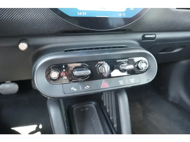 MINI 3-Deurs Cooper E 2024 Elektrisch 18