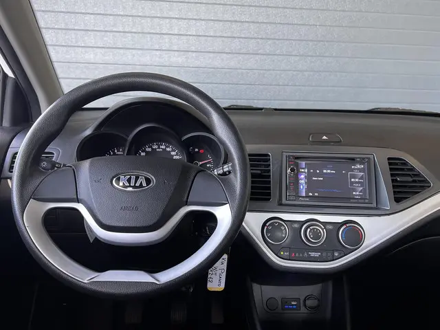 Kia Picanto 1.2 CVVT ISG Comfort Pack 2013 Benzine 10