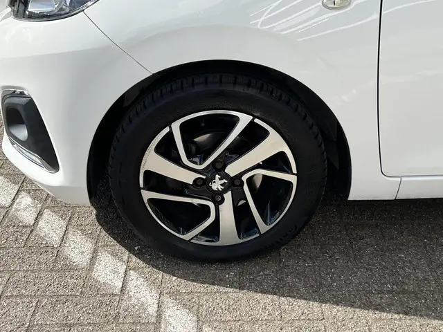 Peugeot 108 1.0 e-VTi Première 2015 Benzine 5