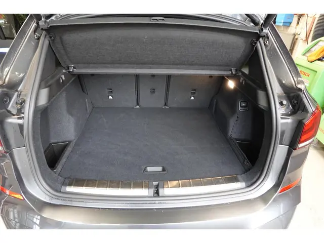 BMW X1 SDrive18i High ExecutiveM-Sport 2021 Benzine 15