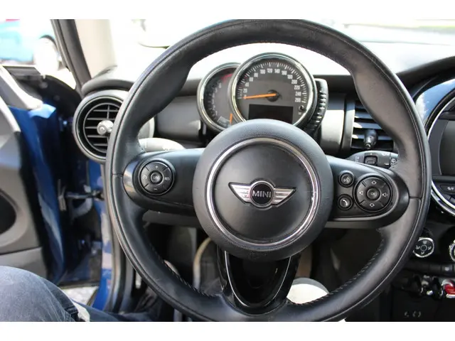 MINI One Mini 1.2 Business 2014 Benzine 11