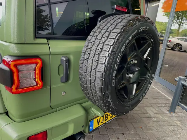 Jeep Wrangler 2.0T Sterling 2019 Benzine 28