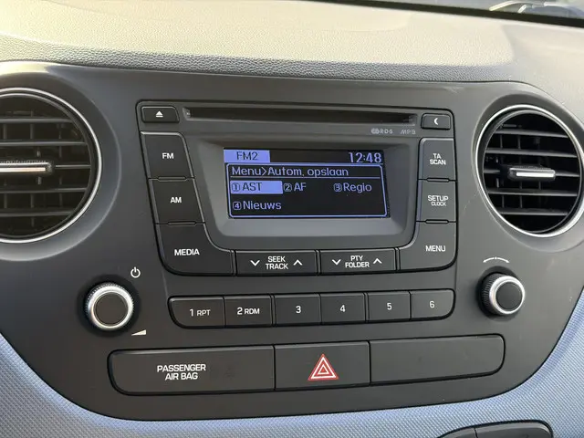 Hyundai i10 1.0i i-Motion Comfort 2017 Benzine 15