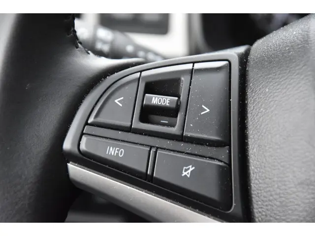 Suzuki Ignis 1.2 Smart Hybrid Style 2021 Hybride Benzine 9