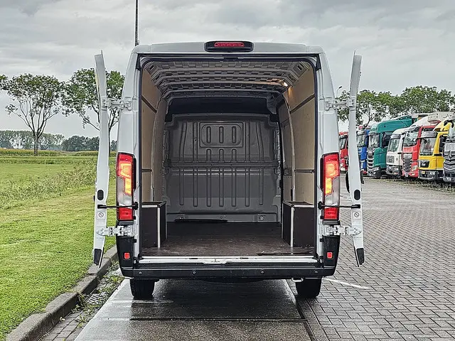 Citroën Jumper 2.2 2024 Diesel 13