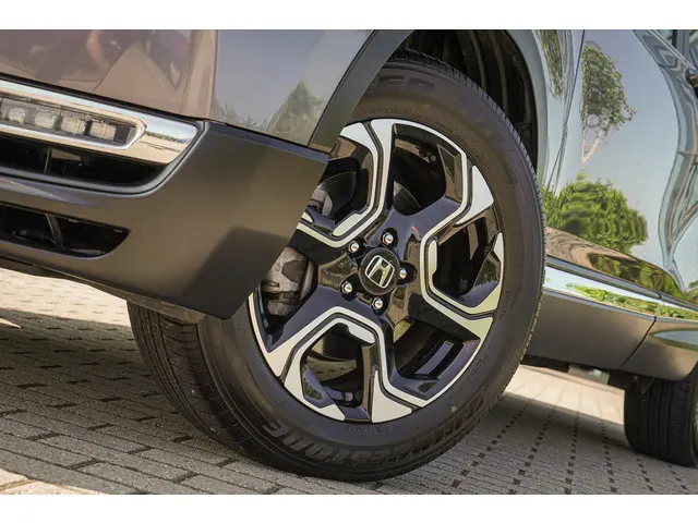 Honda CR-V 2.0i e:HEV LIFESTYLE 2019 Hybride Benzine 12