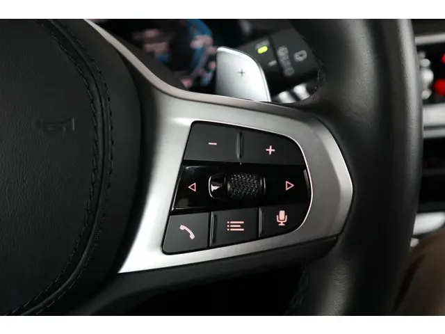 BMW X3 xDrive30e 2023 Hybride Benzine 28