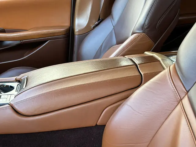 Fisker Karma 2.0 EcoSport 2013 Hybride Benzine 20