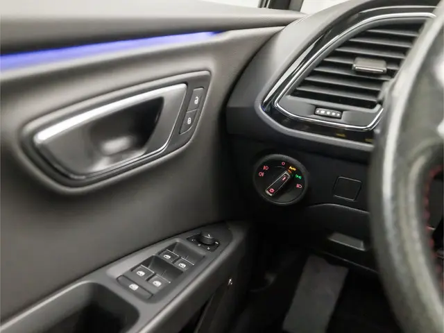 SEAT Leon 1.5 TSI FR Sport 2018 Benzine 26