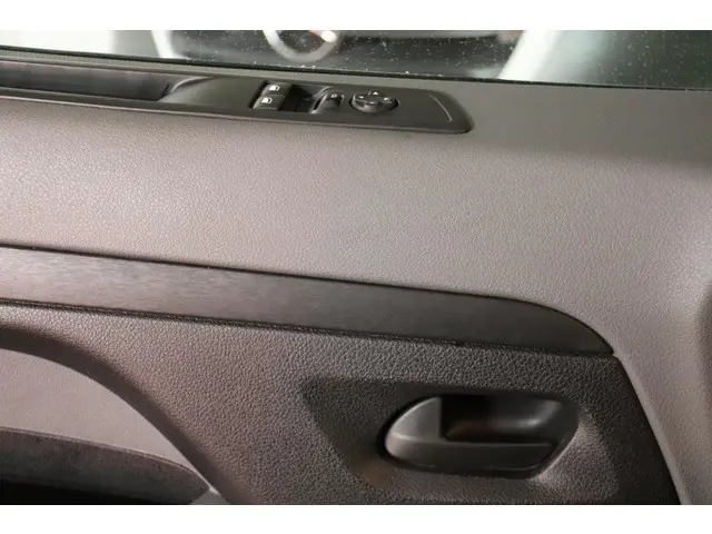Toyota ProAce Worker 2.0 145PK L2H1 EURO 6 2022 Diesel 13