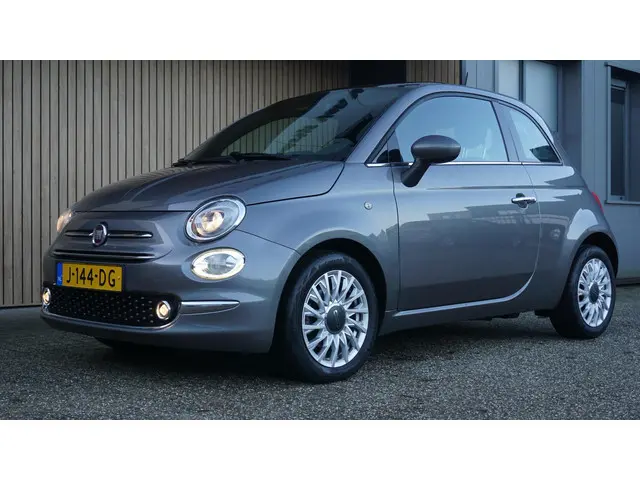 Fiat 500 1.0 70pk Hybrid Star 2020 Benzine 4