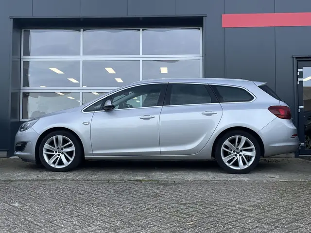 Opel Astra Sports Tourer 1.4 Turbo Business + 2015 Benzine 5