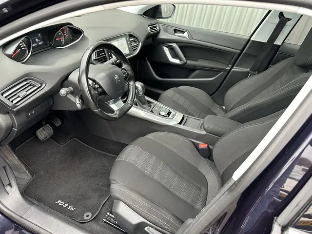 Peugeot 308 3