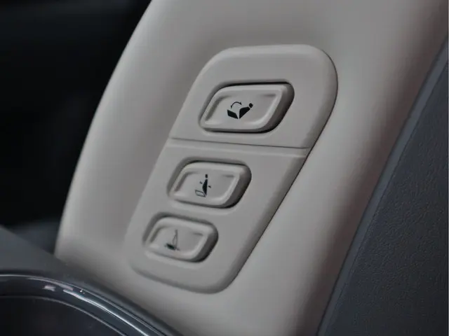 Kia EV9 GT-Line AWD 99.8 kWh 2025 Elektrisch 22