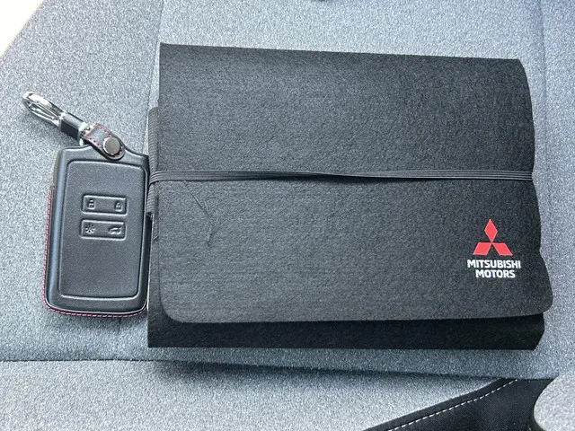 Mitsubishi Colt 1.0T MT Intense 2024 Benzine 13