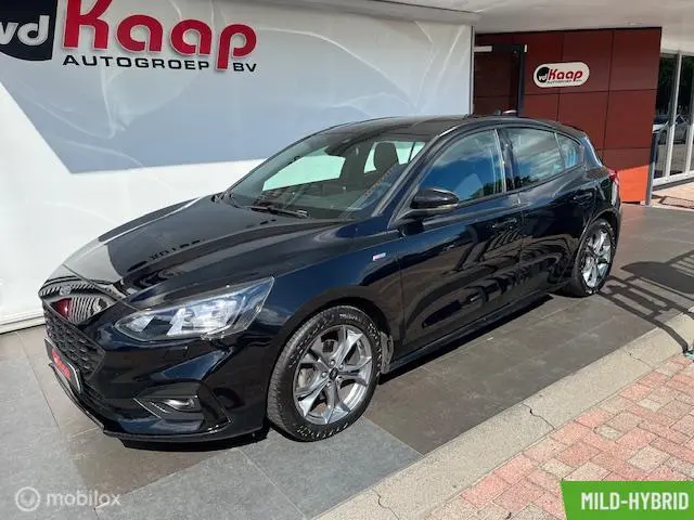Ford Focus 1.0 EcoBoost st-line be 2020 Benzine 9
