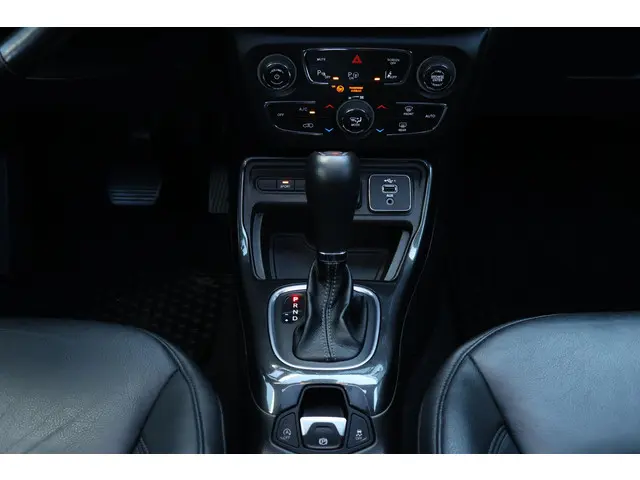 Jeep Compass 1.3T S 2021 Benzine 29