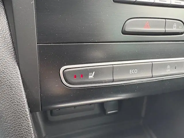 Renault Mégane 1.3 TCe Bose , Bj 2020 2020 Benzine 12