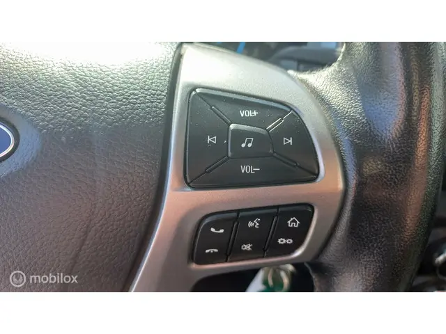 Ford Ranger 2.0 EcoBlue XLT Super Cab 2021 Diesel 17