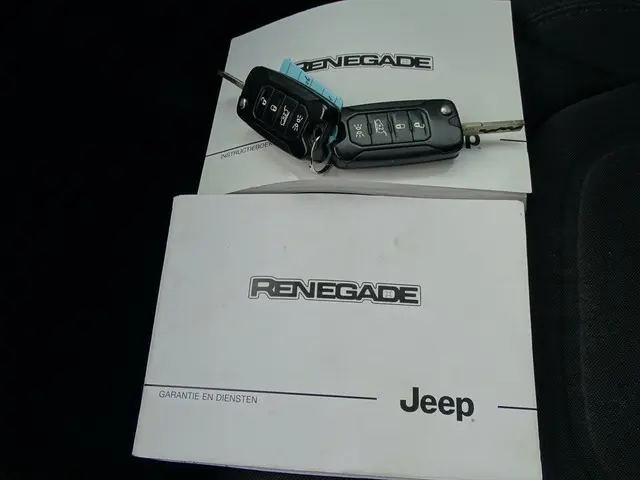 Jeep Renegade 1.6 E-Torq Black Line 2016 Benzine 21