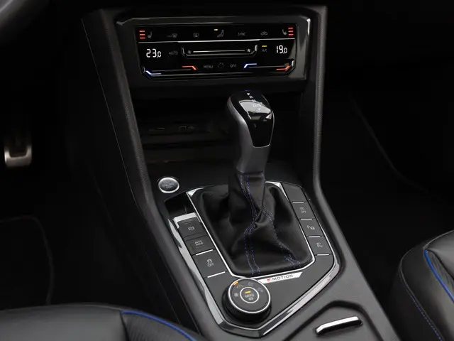 Volkswagen Tiguan R 2022 Benzine 14