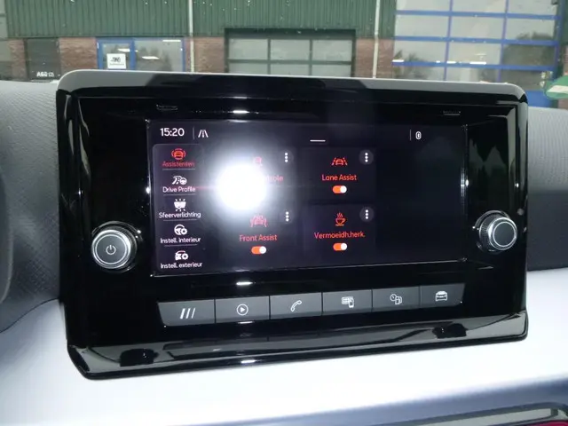 SEAT Ibiza 1.0 EcoTSI FR FULL LINK 2022 Benzine 17