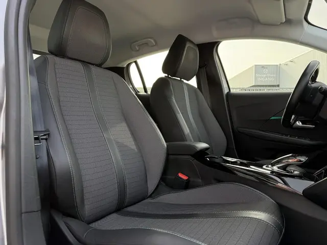 Peugeot e-208 Aut. EV Allure Pack 2020 Elektrisch 14