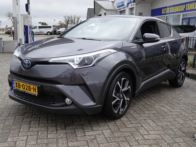 Toyota C-HR 1.8 Hybrid Dynamic 2018 Hybride Benzine 14