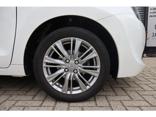 Suzuki Baleno 1.2 Exclusive 2018 Benzine 19