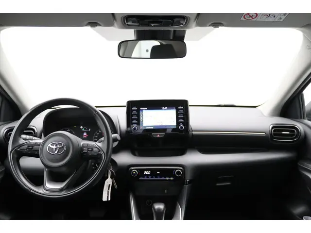 Toyota Yaris 1.5 Hybrid Active 2022 Hybride Benzine 33